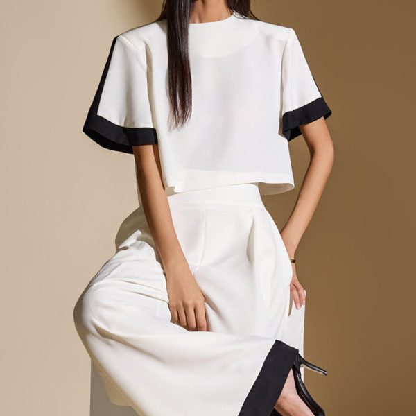 B2998 Contrast Edge Blouse