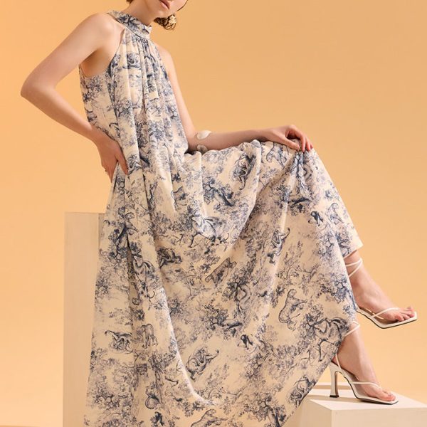 D4728 Halter Neck Dress