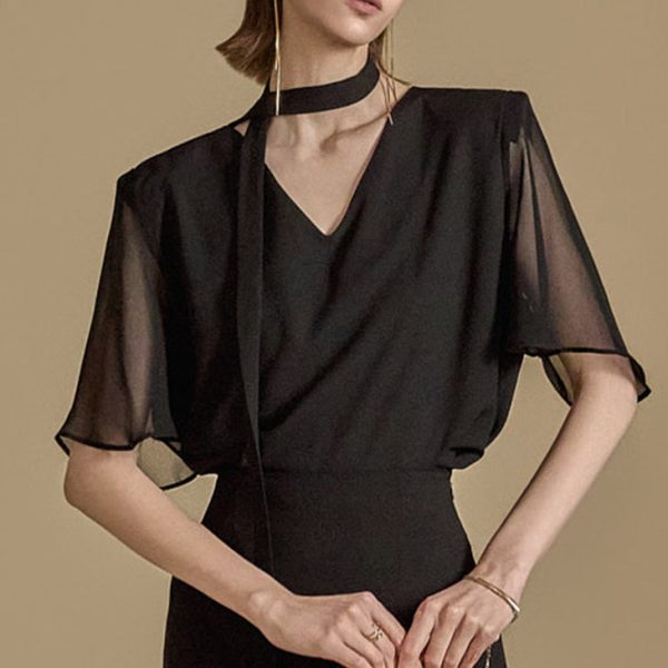 B2990 Blouse with Strap