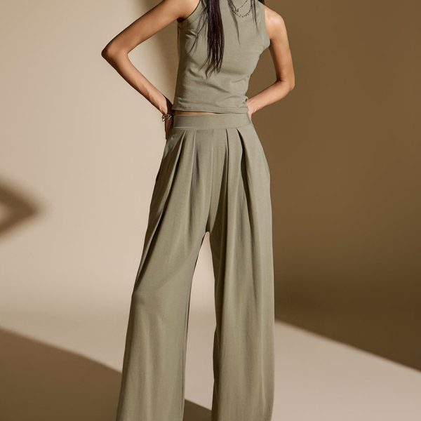 TR032 Sleeveless Top and Pintuck Pants Set